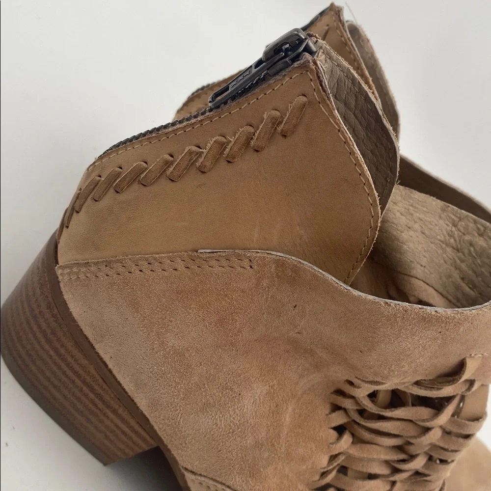 Coldwater creek Tan Leather Ankle Boots women 8M Suede casual office Festival